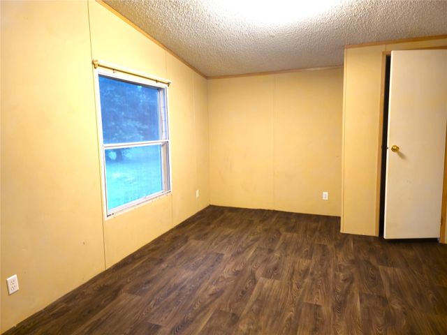 379 County Road 2199, Cleveland, TX 77327