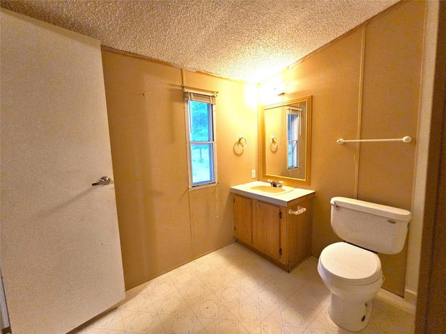 379 County Road 2199, Cleveland, TX 77327
