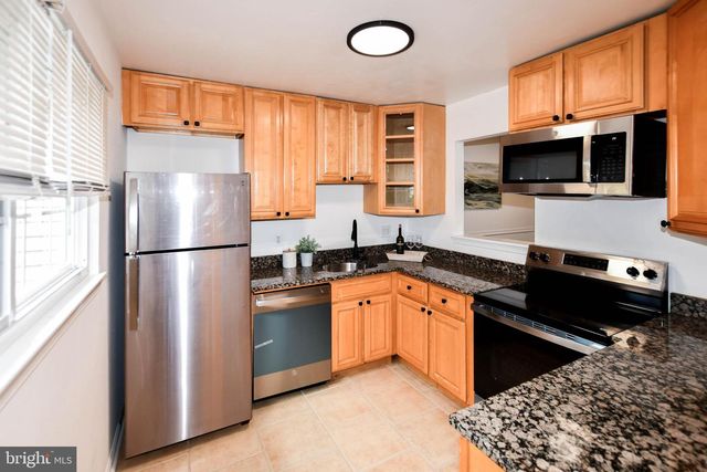 1114 ADELINE WAY, Capitol Heights, MD 20743
