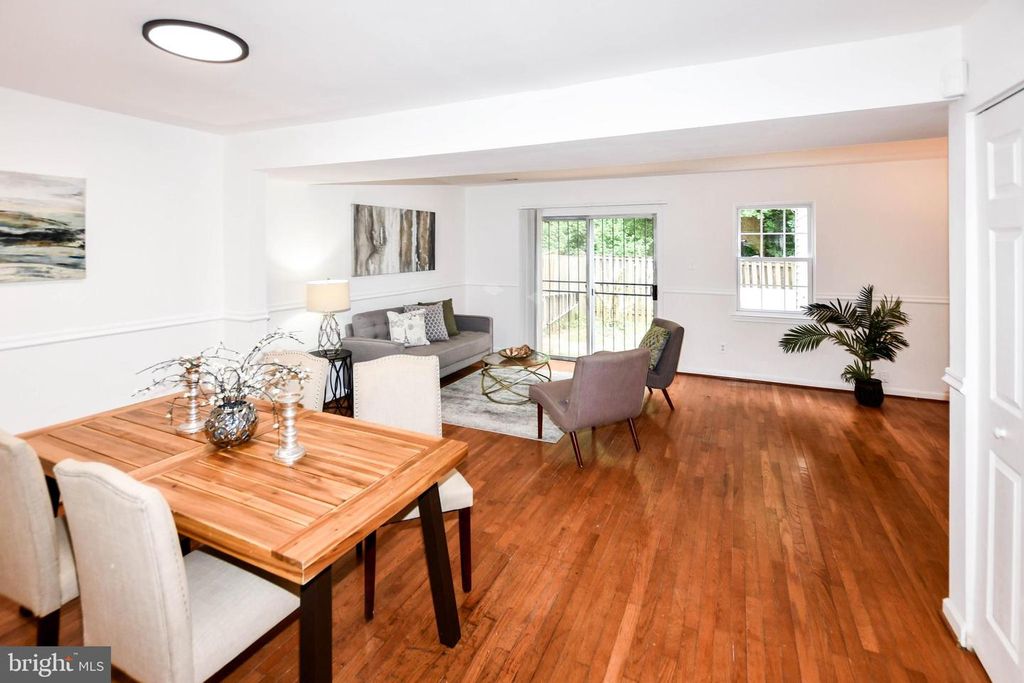 Image 14 of property listing at 1114 ADELINE WAY, Capitol Heights, MD 20743