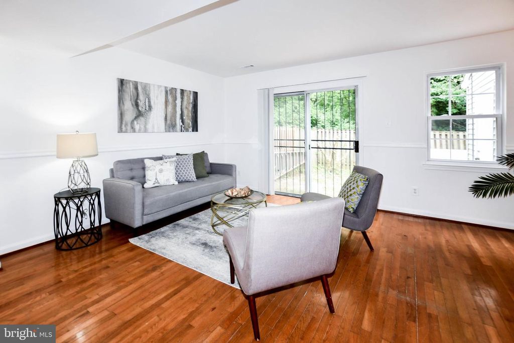 Image 15 of property listing at 1114 ADELINE WAY, Capitol Heights, MD 20743