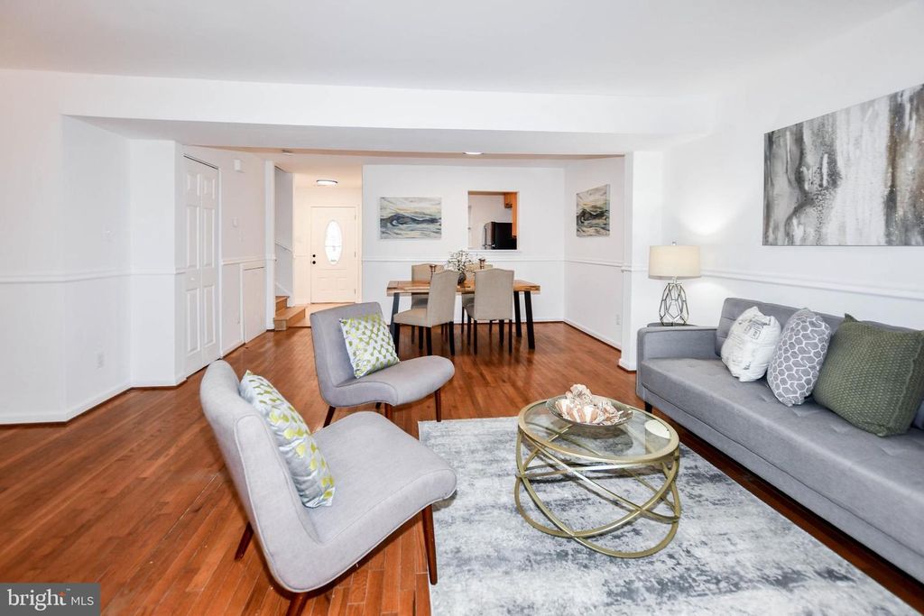 Image 23 of property listing at 1114 ADELINE WAY, Capitol Heights, MD 20743