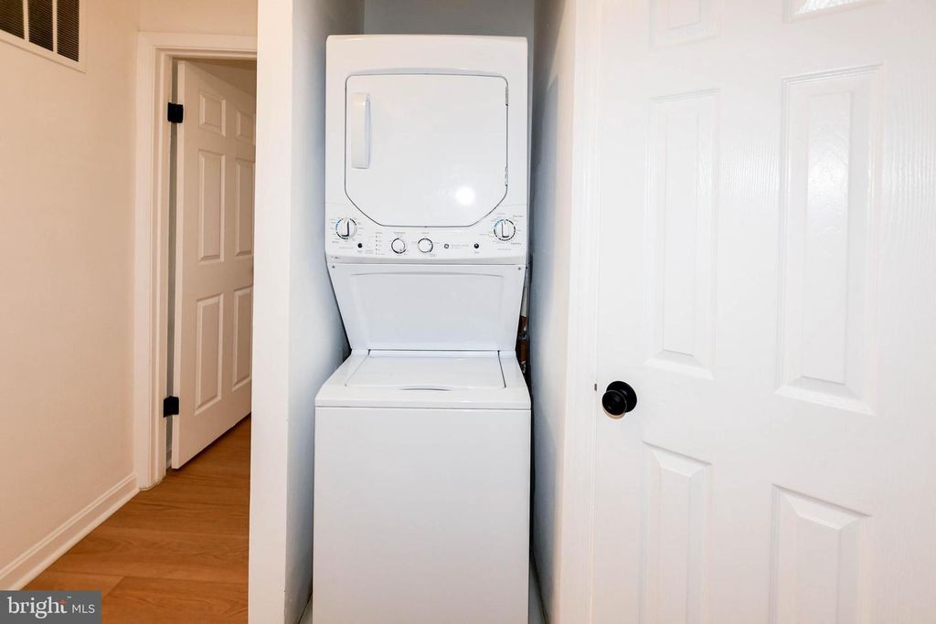 Image 33 of property listing at 1114 ADELINE WAY, Capitol Heights, MD 20743