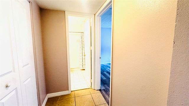 5508 POKEWEED COURT 146, Tampa, FL 33617