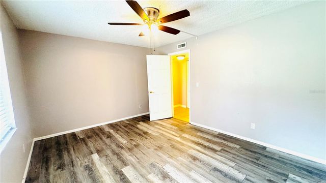 5508 POKEWEED COURT 146, Tampa, FL 33617
