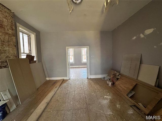 3735 Wisconsin Avenue, St Louis, MO 63118