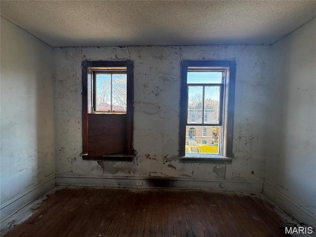 3735 Wisconsin Avenue, St Louis, MO 63118