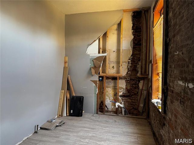 3735 Wisconsin Avenue, St Louis, MO 63118