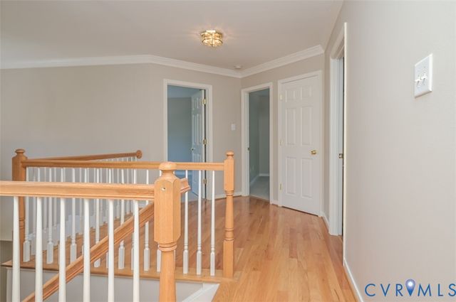 1926 Greenwood Glen Dr, Glen Allen, VA 23059