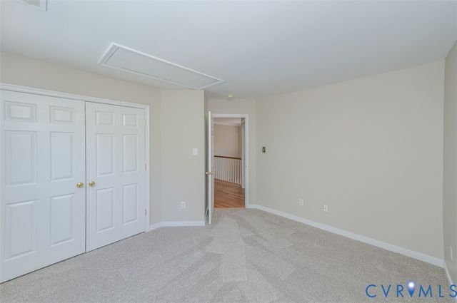 1926 Greenwood Glen Dr, Glen Allen, VA 23059