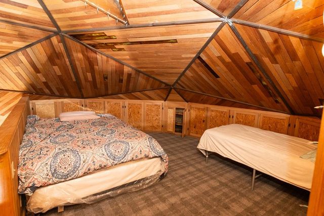 305 Eastwood Loop, Hemphill, TX 75948