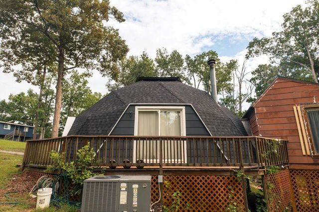 305 Eastwood Loop, Hemphill, TX 75948