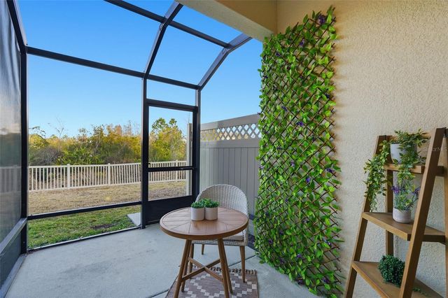 30183 SOUTHWELL LANE, Wesley Chapel, FL 33543