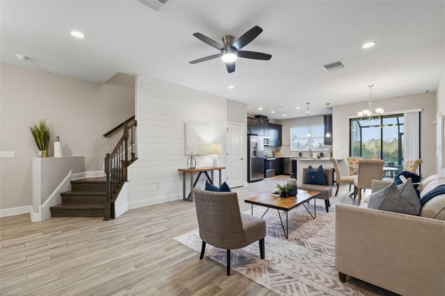 30183 SOUTHWELL LANE, Wesley Chapel, FL 33543