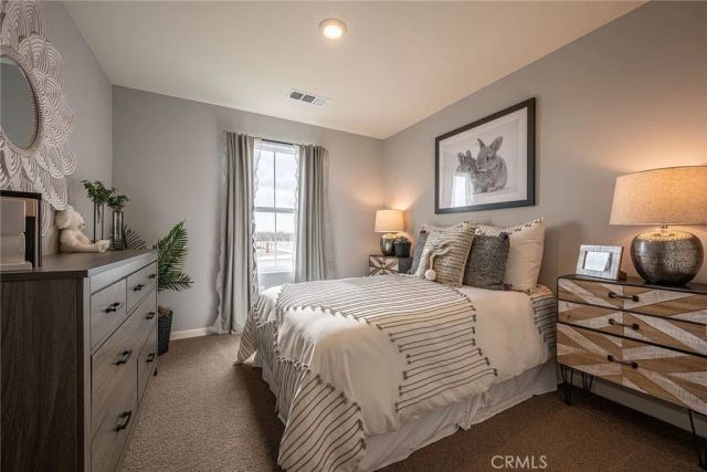 35 River Oak Drive 38 SE, Merced, CA 95341