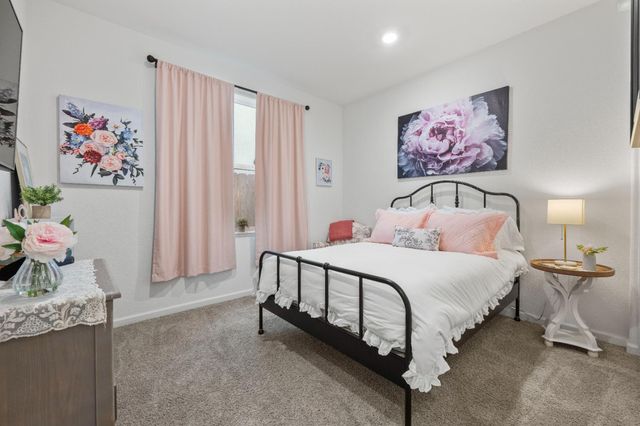 2964 Mackinac Dr, Lincoln, CA 95648