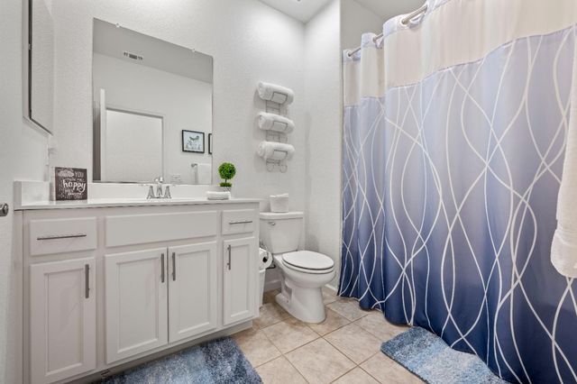 2964 Mackinac Dr, Lincoln, CA 95648