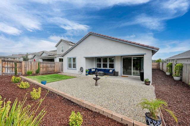 2964 Mackinac Dr, Lincoln, CA 95648