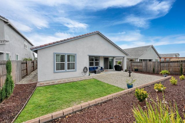 2964 Mackinac Dr, Lincoln, CA 95648