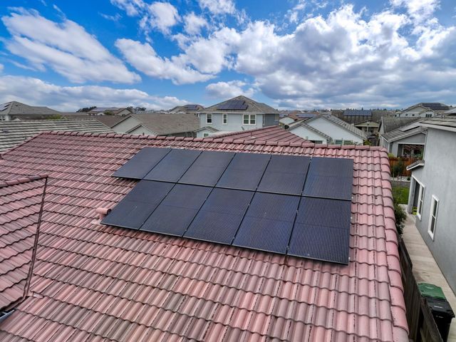 2964 Mackinac Dr, Lincoln, CA 95648