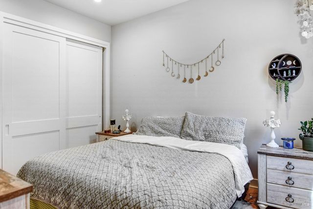 85 W Trinity Rd, Glen Ellen, CA 95442