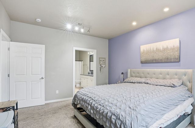 2919 E 12th Ave, Spokane, WA 99202