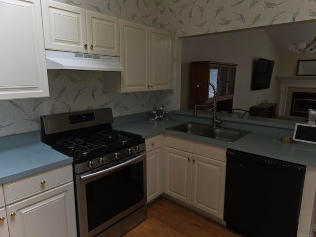33917 Lakewood Drive, Sterling Heights, MI 48312