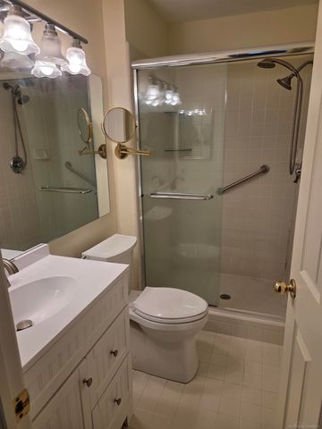 33917 Lakewood Drive, Sterling Heights, MI 48312