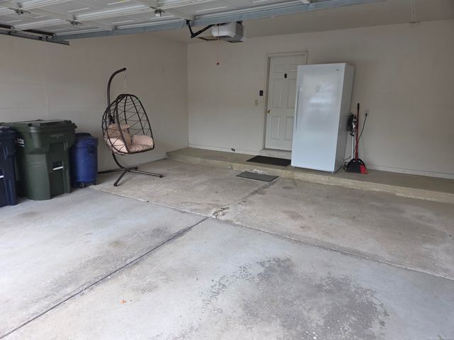33917 Lakewood Drive, Sterling Heights, MI 48312