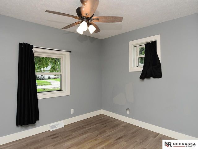 3924 Kansas Avenue, Omaha, NE 68111