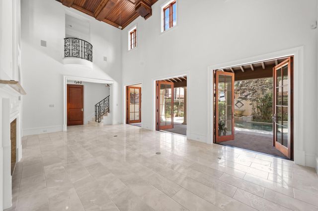 441 Via Del Orso Drive, Jupiter, FL 33477