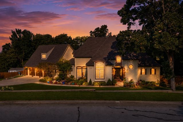 11528 S 4th Street, Jenks, OK 74037