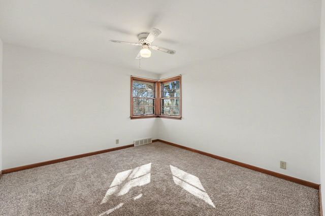 11819 Wicker Avenue, Cedar Lake, IN 46303