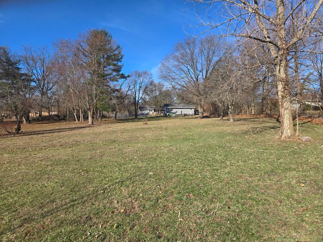 11819 Wicker Avenue, Cedar Lake, IN 46303