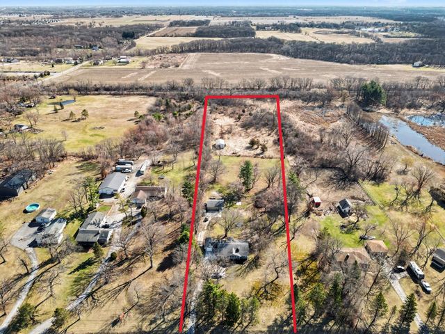 11819 Wicker Avenue, Cedar Lake, IN 46303