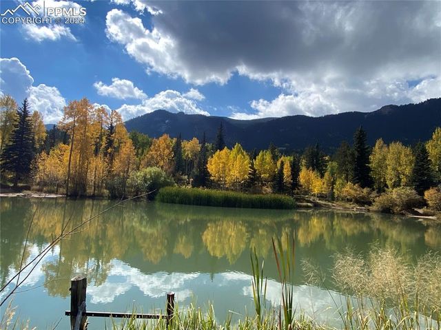 110 Crystal Park Road, Manitou Springs, CO 80829