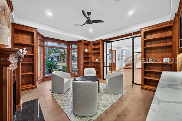 4 Millwright Dr, Hilton Head Island, SC 29926