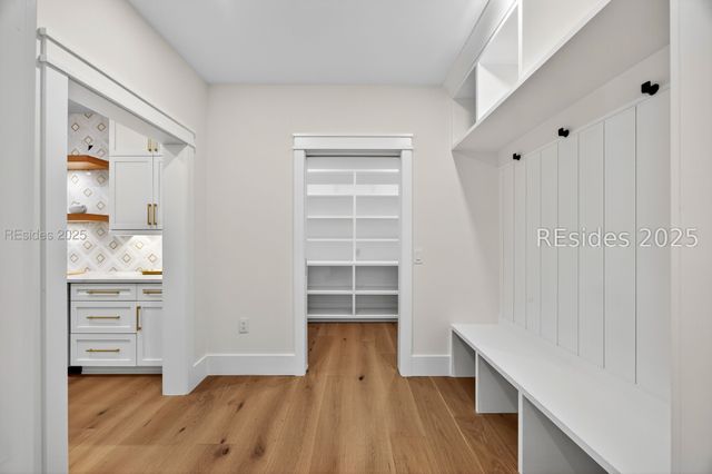 4 Millwright Dr, Hilton Head Island, SC 29926