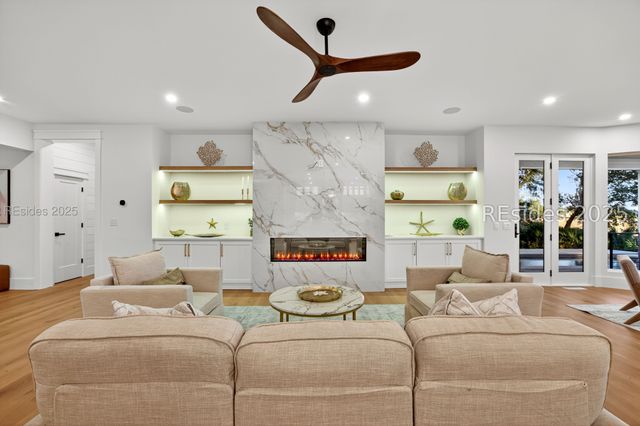 4 Millwright Dr, Hilton Head Island, SC 29926