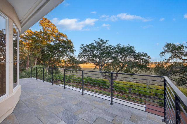 4 Millwright Dr, Hilton Head Island, SC 29926