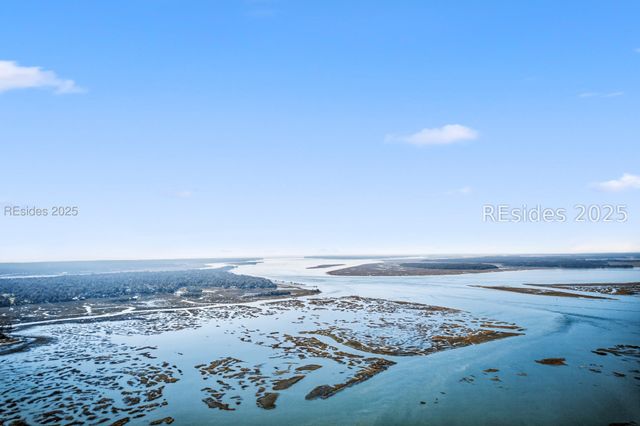 4 Millwright Dr, Hilton Head Island, SC 29926