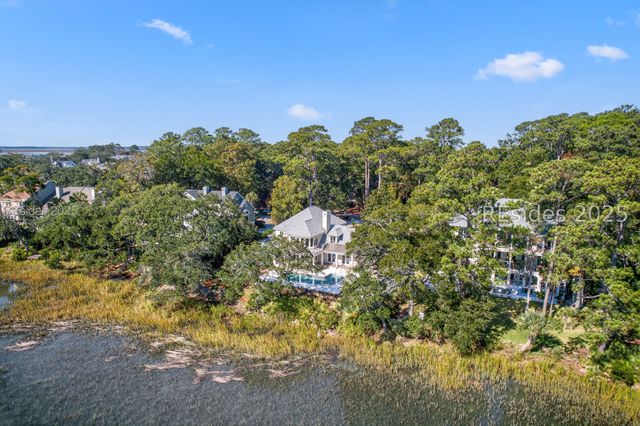 4 Millwright Dr, Hilton Head Island, SC 29926
