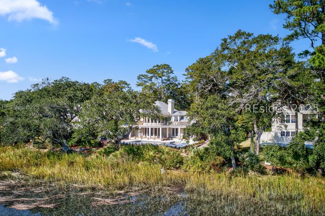 4 Millwright Dr, Hilton Head Island, SC 29926
