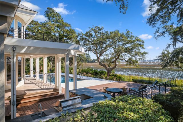 4 Millwright Dr, Hilton Head Island, SC 29926