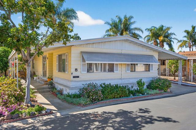 8 Calle Fronte 204, Camarillo, CA 93012