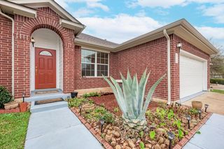 9816 Pasatiempo DR, Austin, TX 78717