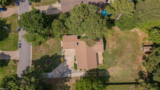 3124 Winchester LN, Virginia Beach, VA 23452