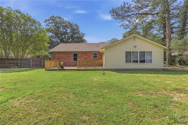3124 Winchester LN, Virginia Beach, VA 23452