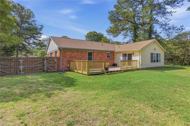 3124 Winchester LN, Virginia Beach, VA 23452
