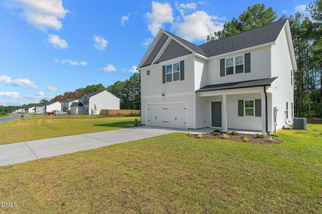 254 Traveller Way, Raeford, NC 28376